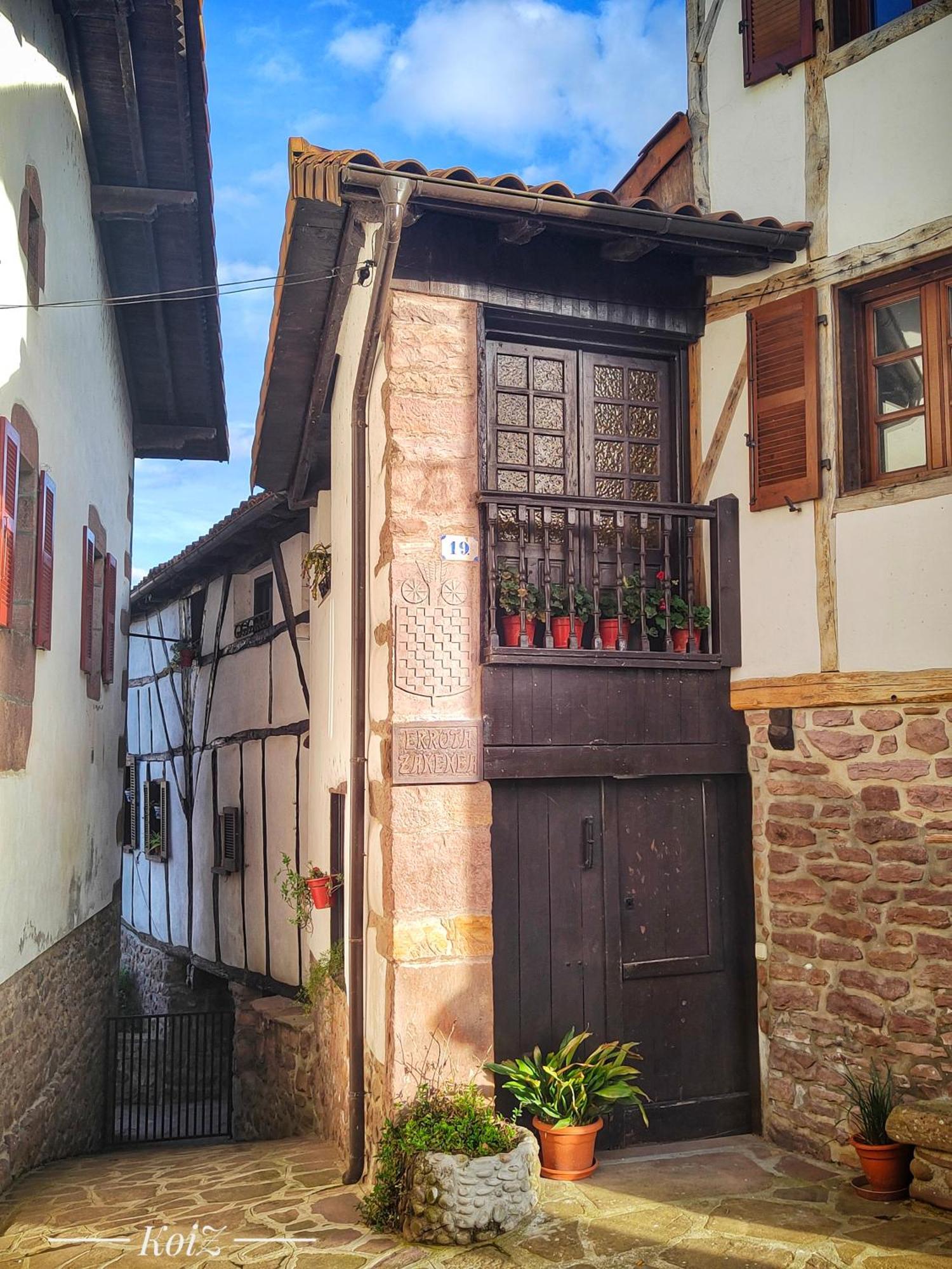 Zayas Enea Διαμέρισμα Elizondo Εξωτερικό φωτογραφία
